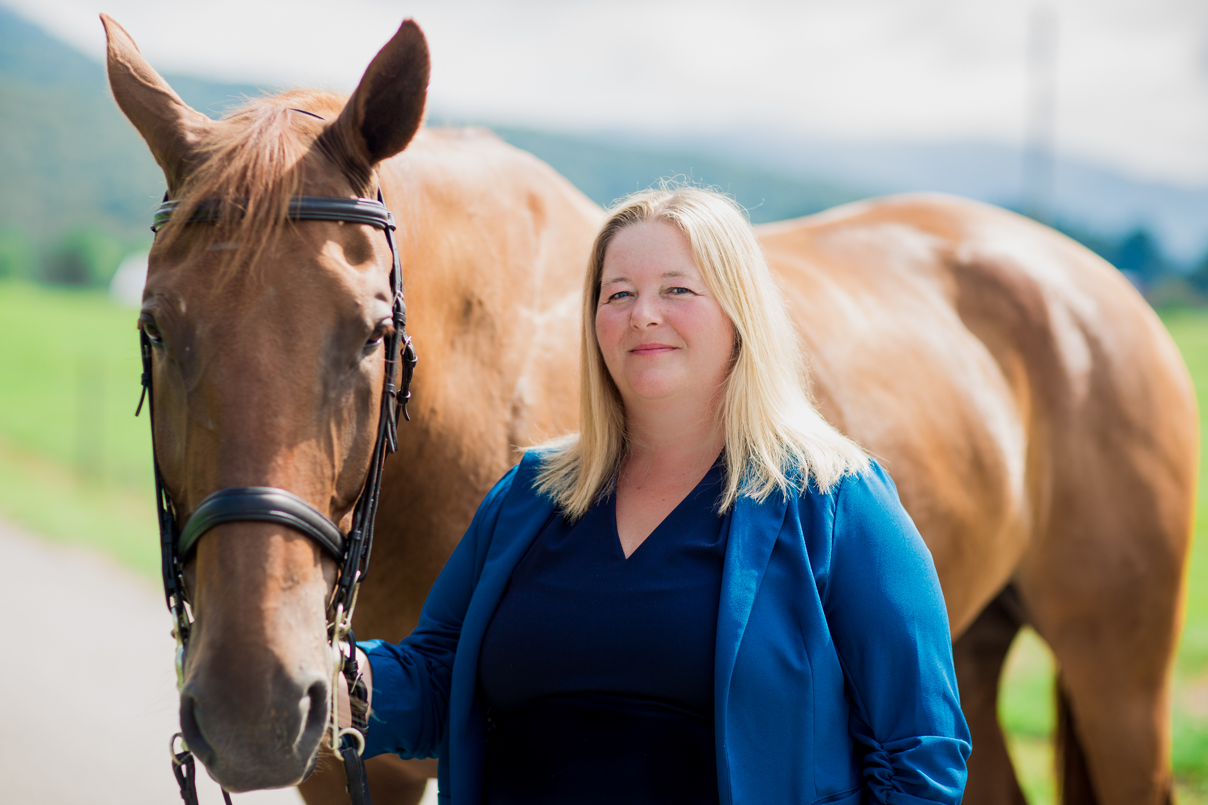 Stacy Anderson Headshot
